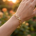 Foto Modelo Realista