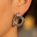 Foto Modelo Realista