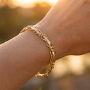 Foto Modelo Realista