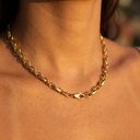 Foto Modelo Realista