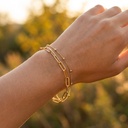 Foto Modelo Realista