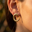 Foto Modelo Realista