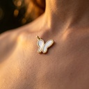 Foto Modelo Realista