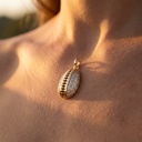 Foto Modelo Realista