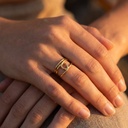 Foto Modelo Realista