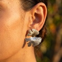 Foto Modelo Realista