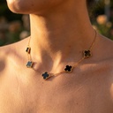 Foto Modelo Realista