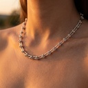 Foto Modelo Realista