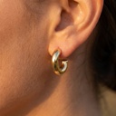 Foto Modelo Realista