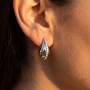 Foto Modelo Realista