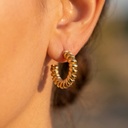 Foto Modelo Realista