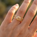 Foto Modelo Realista