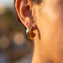 Foto Modelo Realista