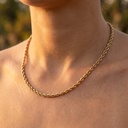 Foto Modelo Realista