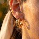 Foto Modelo Realista