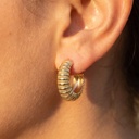 Foto Modelo Realista