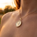 Foto Modelo Realista