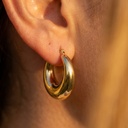 Foto Modelo Realista