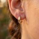 Foto Modelo Realista