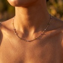 Foto Modelo Realista