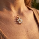 Foto Modelo Realista